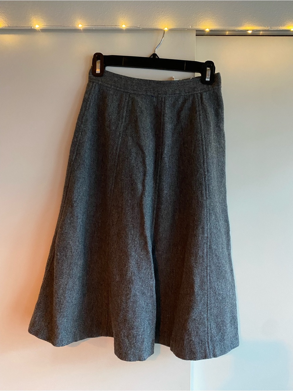 Century of Boston | Gray A-Line Vintage 70 % Wool Skirt -  Size 12 - 27 “Waist